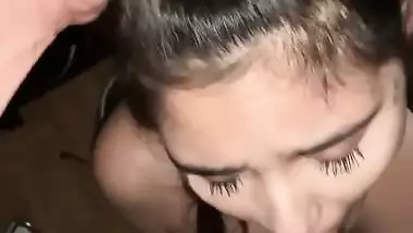 GORGEOUS AMATEUR BABE DEEPTHROAT