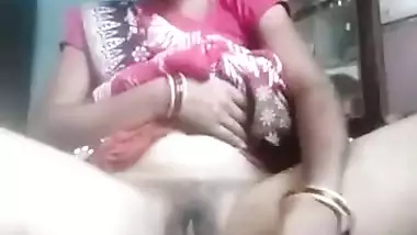 Xxx V0d0 - Telugu Housewife Masturbating Pussy free sex video