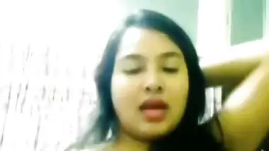 Naked Indian selfie show MMS