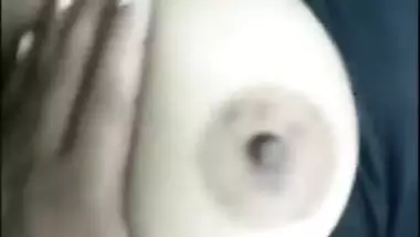 Man begins sex with chubby Desi GF by touching her tits and XXX muff