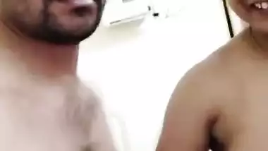 Chubby bhabhi huge boob press and sucking