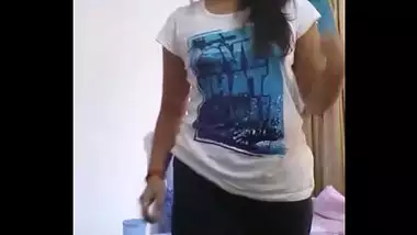 Sexy Tamil College Girl Exposing Without Clothes free sex video