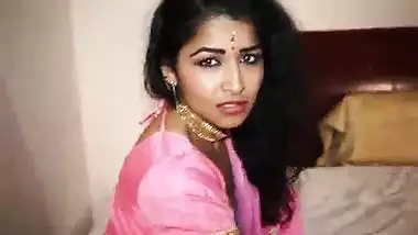 Seductive Dance By Mature Indian On Hindi Song Maya free sex video