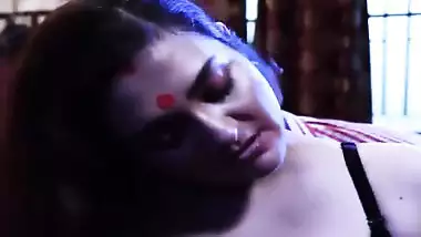 The Sex Pose – Uncut BananaPrime HDRip