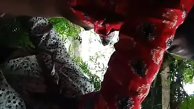 Village Forest Sex MMS video