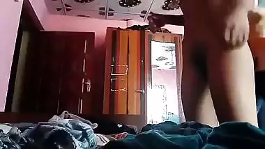 Kerala bus travel girl picked up and fucked at home