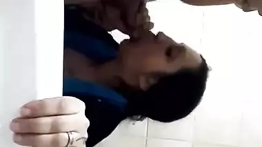 Biwi ki tight chut me Lund pelkar chudai ki