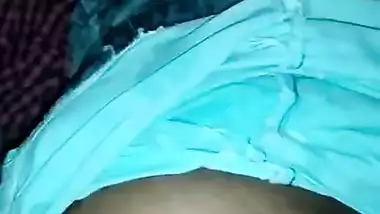 Cuckold Desi aunty fucked hard in missionary style