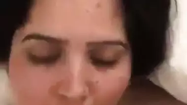 Sexy wife gives an Indian blowjob to her lover