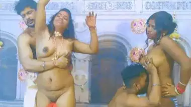 Bada Figarsexy - Dhunuchi Nach â€“ Hdrip 11upmovies Hindi Short Film free sex video