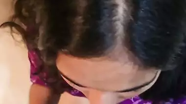 Doggy fucking hot ass show by Indian girlfriend