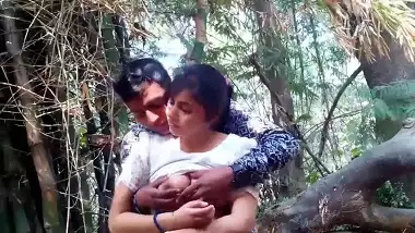 Xnxmuvi - Hd Outdoor Teen Indian Porn Gone Viral free sex video