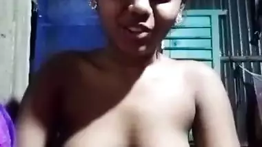 Desi Cute Village Girl Showing Bf free sex video