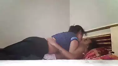Desi guy sucking boobs of his neighbor bhabhi