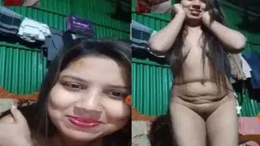 Xxxxivdo Hind - Desi Bhabhi Bathing Recording free sex video