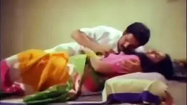 Desi Bhabhi Indian Aunty And Desi Aunty In Indian Tamil Bhabhi Left  Unsatisfied free sex video