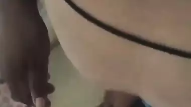 Dehati sex of a Sali sucking her Jija’s dick in the bathroom