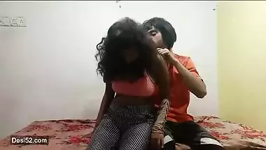 Sayxi Girl Xxx Boy Kiss - Desi Collage Lover Romance In Hotel free sex video