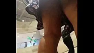 Sexy Upskirt Of A Desi Girl In Orion Mall free sex video