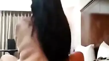 Chubby hot wife riding vdo